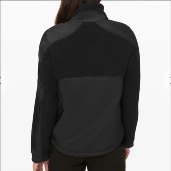 Lululemon go cozy jacket in black - Picture 2 of 9